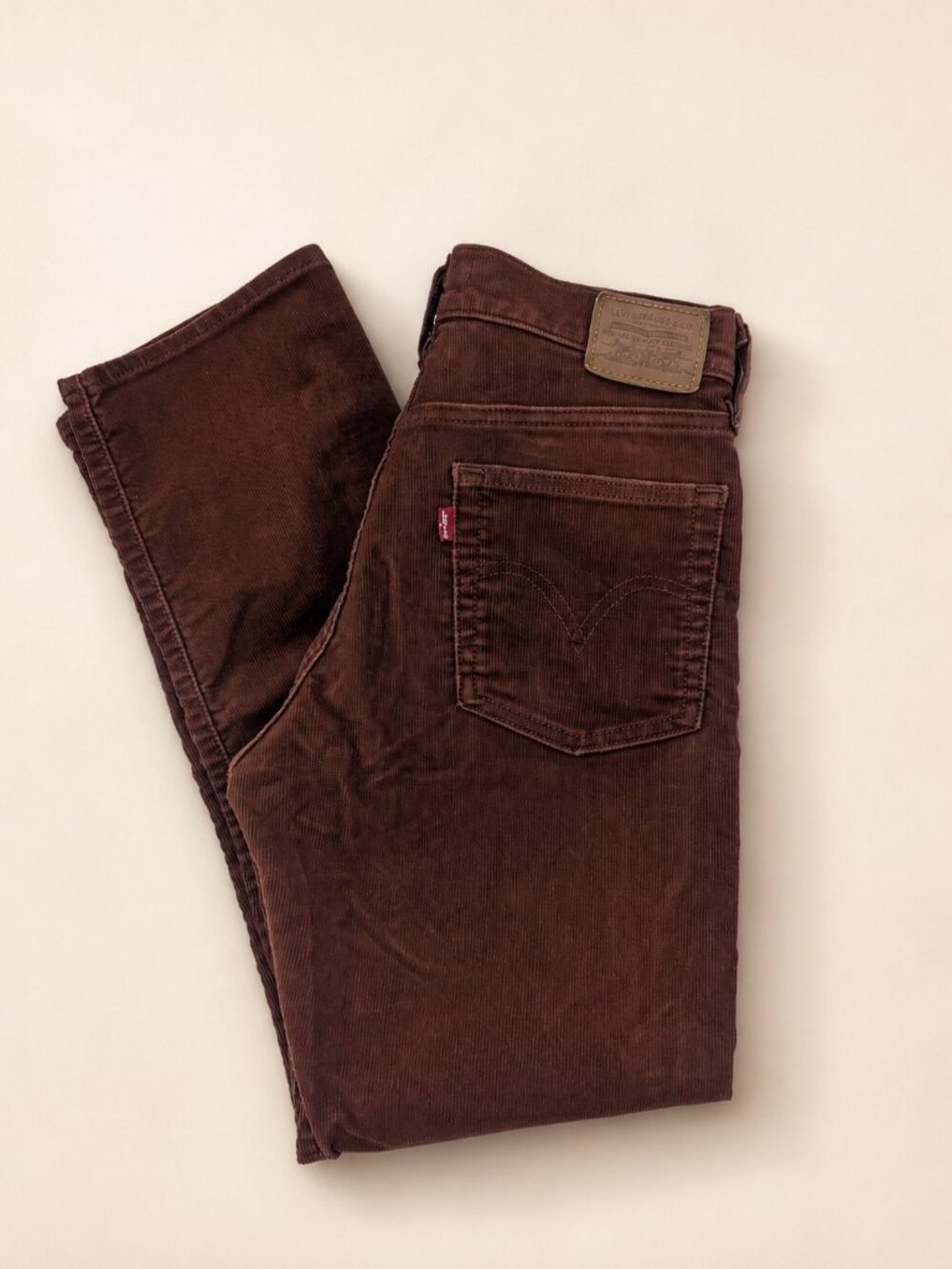 Levi’s Wedgie Straight Brown Corduroy Pants Size 27